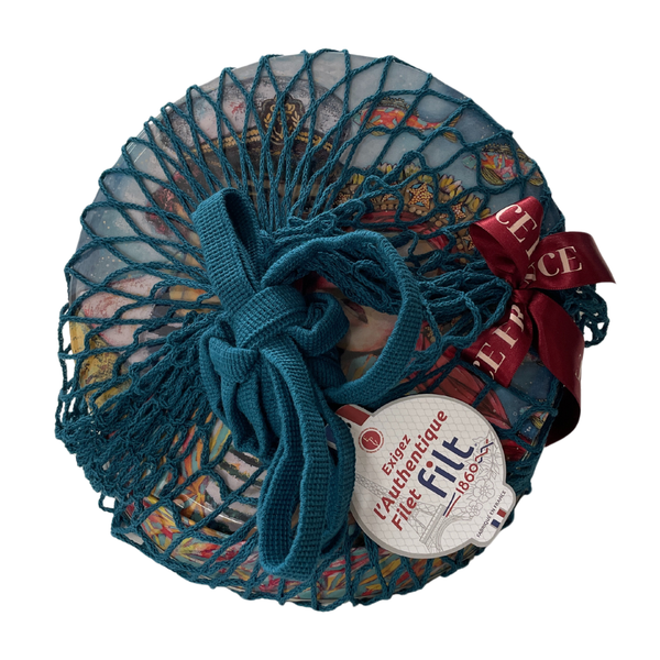Intimate moment by the seaside Gift Set wrap up with Filt 1860's net shopping bag