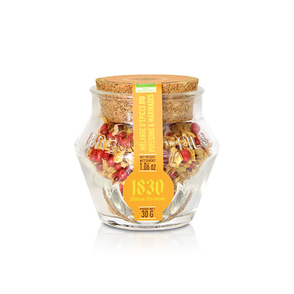 A jar of Organic Spices For Fish. Net weight: 30g