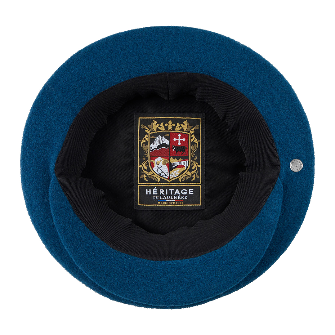 Inside view of Laulhère's 100% French merino wool Campus cap beret - Eclipse blue