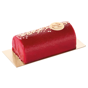 Bûche bavaroise aux fruits rouges, red fruit Christmas log.
