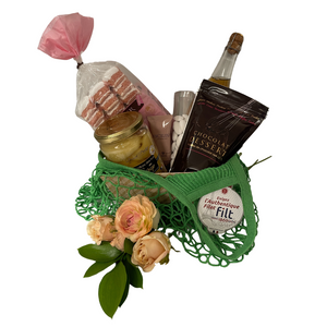 A toast to the best pastry chef gift basket