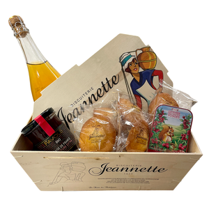 Make Mom the Queen of Madeleines Gift Set 