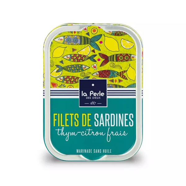 Tin of sardines with thyme and fresh lemon
